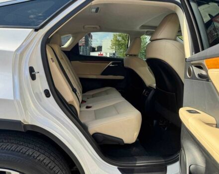 Лексус РХ 2021 у Дніпро (Дніпропетровську) на Automoto.ua Білий Лексус РХ, об'ємом двигуна 3.5 л та пробігом 70 тис. км за 45000 $, фото 17 на Automoto.ua