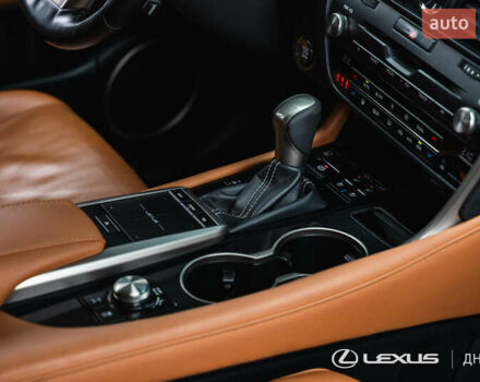 Белый Лексус РХ, объемом двигателя 3.46 л и пробегом 66 тыс. км за 50700 $, фото 23 на Automoto.ua