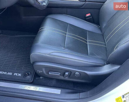 Білий Лексус РХ, об'ємом двигуна 3.5 л та пробігом 53 тис. км за 53300 $, фото 10 на Automoto.ua