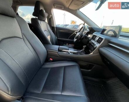 Лексус РХ 2021 у Львові на Automoto.ua Білий Лексус РХ, об'ємом двигуна 2 л та пробігом 104 тис. км за 47740 $, фото 3 на Automoto.ua