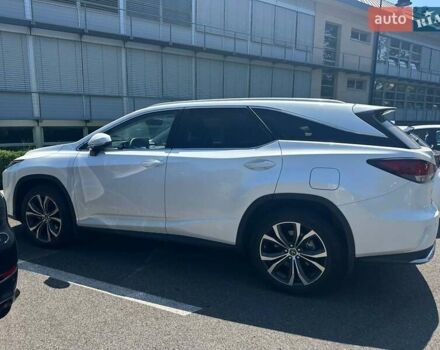 Лексус РХ 2021 в Киеве на Automoto.ua Белый Лексус РХ, объемом двигателя 3.46 л и пробегом 13 тыс. км за 70654 $, фото 1 на Automoto.ua