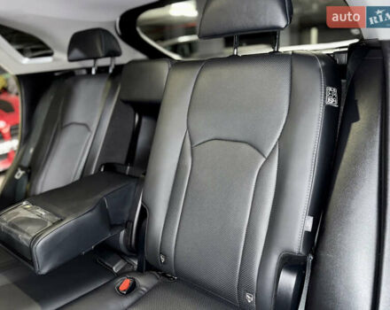 Білий Лексус РХ, об'ємом двигуна 2 л та пробігом 69 тис. км за 48500 $, фото 28 на Automoto.ua