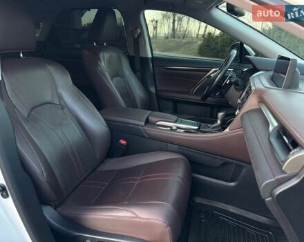 Белый Лексус РХ, объемом двигателя 3.46 л и пробегом 61 тыс. км за 57500 $, фото 20 на Automoto.ua