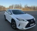 Белый Лексус РХ, объемом двигателя 2 л и пробегом 61 тыс. км за 49990 $, фото 2 на Automoto.ua