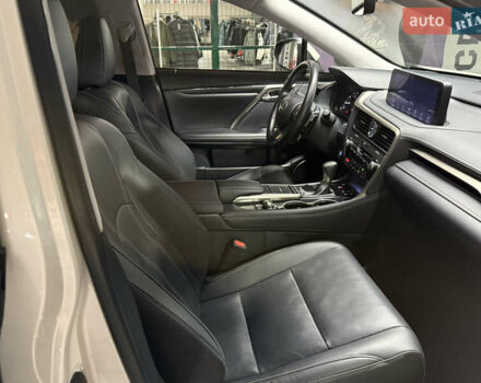 Белый Лексус РХ, объемом двигателя 3.46 л и пробегом 28 тыс. км за 53900 $, фото 4 на Automoto.ua