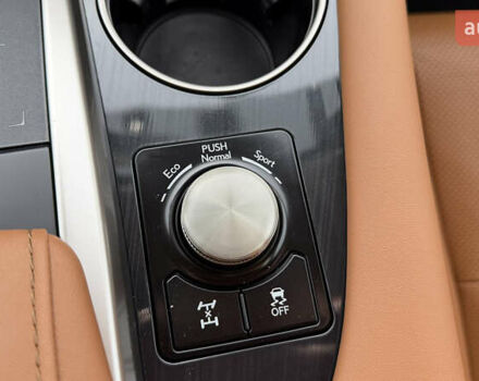 Білий Лексус РХ, об'ємом двигуна 3.46 л та пробігом 42 тис. км за 56000 $, фото 32 на Automoto.ua