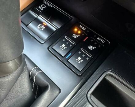 Белый Лексус РХ, объемом двигателя 2 л и пробегом 43 тыс. км за 53999 $, фото 34 на Automoto.ua