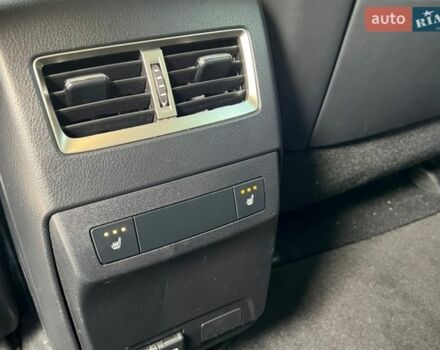 Белый Лексус РХ, объемом двигателя 2 л и пробегом 31 тыс. км за 53900 $, фото 23 на Automoto.ua