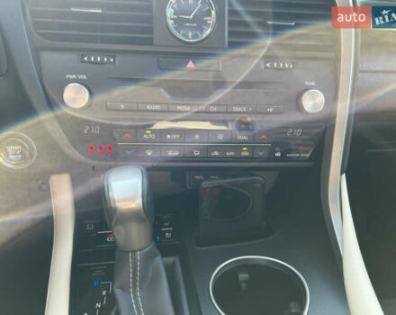 Білий Лексус РХ, об'ємом двигуна 3.46 л та пробігом 43 тис. км за 62500 $, фото 37 на Automoto.ua