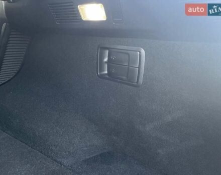 Белый Лексус РХ, объемом двигателя 3.5 л и пробегом 28 тыс. км за 56000 $, фото 14 на Automoto.ua