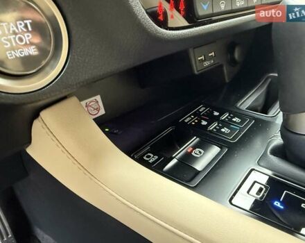 Белый Лексус РХ, объемом двигателя 2 л и пробегом 5 тыс. км за 52500 $, фото 19 на Automoto.ua