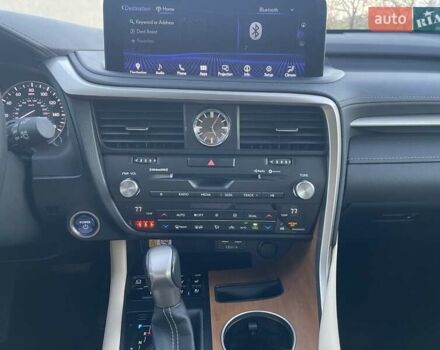 Белый Лексус РХ, объемом двигателя 3.5 л и пробегом 28 тыс. км за 56000 $, фото 22 на Automoto.ua