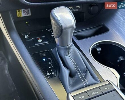 Белый Лексус РХ, объемом двигателя 3.46 л и пробегом 41 тыс. км за 17300 $, фото 19 на Automoto.ua