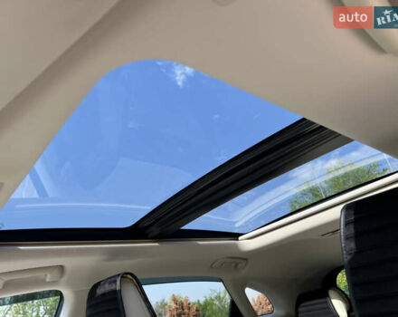 Білий Лексус РХ, об'ємом двигуна 3.46 л та пробігом 43 тис. км за 62500 $, фото 27 на Automoto.ua