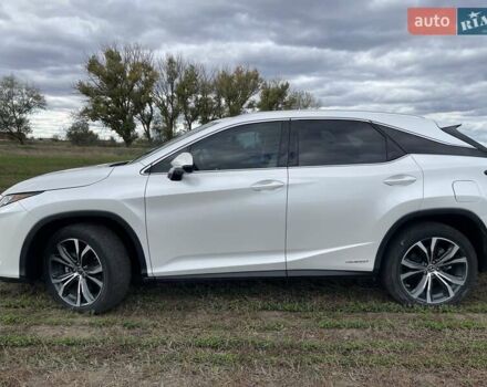 Белый Лексус РХ, объемом двигателя 3.5 л и пробегом 28 тыс. км за 56000 $, фото 40 на Automoto.ua