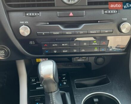 Белый Лексус РХ, объемом двигателя 2 л и пробегом 31 тыс. км за 53900 $, фото 15 на Automoto.ua