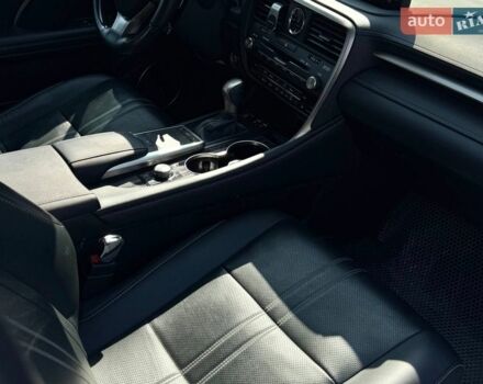 Белый Лексус РХ, объемом двигателя 3.5 л и пробегом 63 тыс. км за 58500 $, фото 10 на Automoto.ua