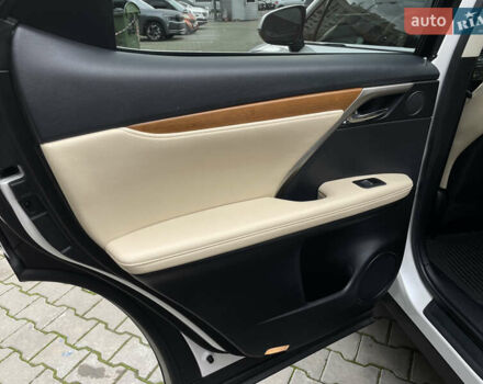 Белый Лексус РХ, объемом двигателя 3.46 л и пробегом 35 тыс. км за 41500 $, фото 20 на Automoto.ua