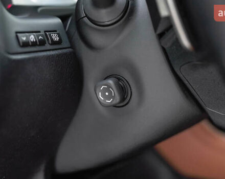 Білий Лексус РХ, об'ємом двигуна 2 л та пробігом 33 тис. км за 48299 $, фото 19 на Automoto.ua