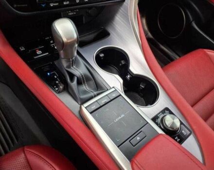 Белый Лексус РХ, объемом двигателя 3.5 л и пробегом 28 тыс. км за 20100 $, фото 6 на Automoto.ua