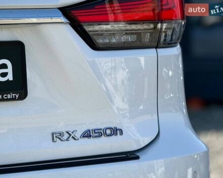 Белый Лексус РХ, объемом двигателя 3.5 л и пробегом 63 тыс. км за 58500 $, фото 13 на Automoto.ua