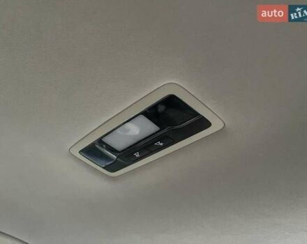 Белый Лексус РХ, объемом двигателя 3.5 л и пробегом 28 тыс. км за 56000 $, фото 23 на Automoto.ua