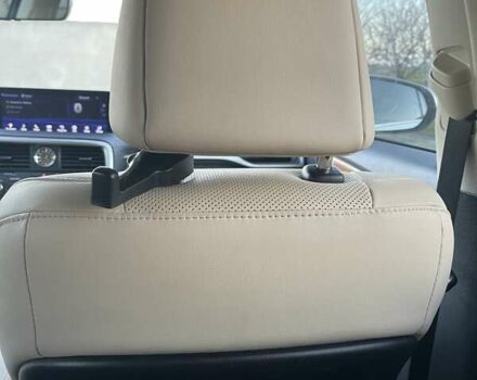 Белый Лексус РХ, объемом двигателя 3.5 л и пробегом 28 тыс. км за 56000 $, фото 25 на Automoto.ua