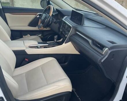 Белый Лексус РХ, объемом двигателя 3.5 л и пробегом 28 тыс. км за 56000 $, фото 33 на Automoto.ua