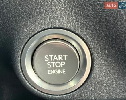 Белый Лексус РХ, объемом двигателя 2 л и пробегом 31 тыс. км за 53900 $, фото 31 на Automoto.ua