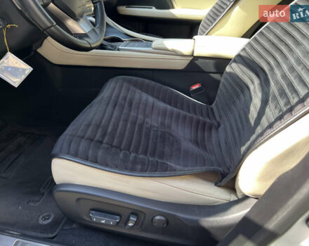 Білий Лексус РХ, об'ємом двигуна 3.46 л та пробігом 43 тис. км за 62500 $, фото 25 на Automoto.ua