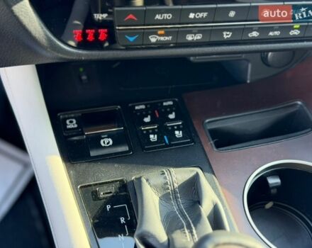 Білий Лексус РХ, об'ємом двигуна 3.5 л та пробігом 41 тис. км за 46500 $, фото 44 на Automoto.ua