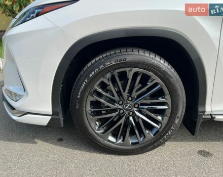 Белый Лексус РХ, объемом двигателя 2 л и пробегом 31 тыс. км за 53900 $, фото 8 на Automoto.ua