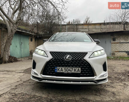 Белый Лексус РХ, объемом двигателя 2 л и пробегом 27 тыс. км за 55000 $, фото 1 на Automoto.ua