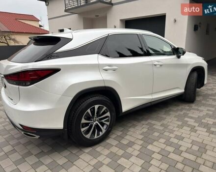 Белый Лексус РХ, объемом двигателя 2 л и пробегом 5 тыс. км за 52500 $, фото 4 на Automoto.ua