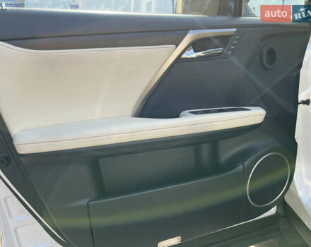 Білий Лексус РХ, об'ємом двигуна 3.46 л та пробігом 43 тис. км за 62500 $, фото 21 на Automoto.ua