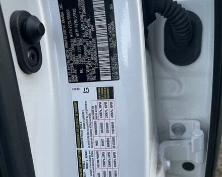 Белый Лексус РХ, объемом двигателя 3.5 л и пробегом 28 тыс. км за 56000 $, фото 5 на Automoto.ua