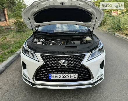 Белый Лексус РХ, объемом двигателя 2 л и пробегом 6 тыс. км за 57500 $, фото 70 на Automoto.ua