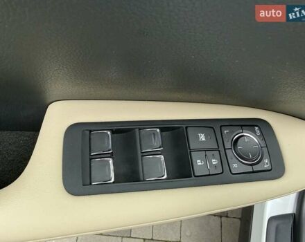 Белый Лексус РХ, объемом двигателя 2 л и пробегом 5 тыс. км за 52500 $, фото 11 на Automoto.ua