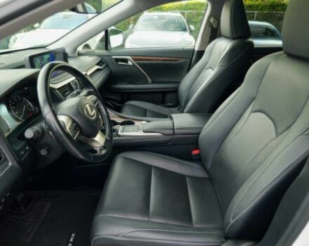 Лексус РХ 2022 в Львове на Automoto.ua Белый Лексус РХ, объемом двигателя 3.5 л и пробегом 18 тыс. км за 51400 $, фото 6 на Automoto.ua