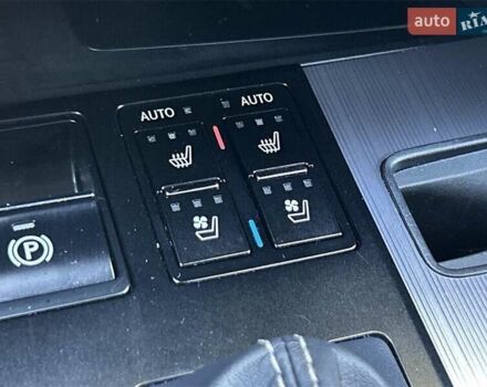 Белый Лексус РХ, объемом двигателя 3.46 л и пробегом 41 тыс. км за 17300 $, фото 20 на Automoto.ua