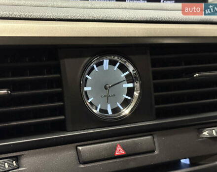 Белый Лексус РХ, объемом двигателя 3.46 л и пробегом 28 тыс. км за 53900 $, фото 37 на Automoto.ua