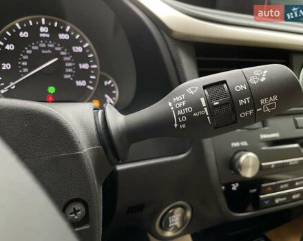 Белый Лексус РХ, объемом двигателя 3.46 л и пробегом 35 тыс. км за 41500 $, фото 16 на Automoto.ua