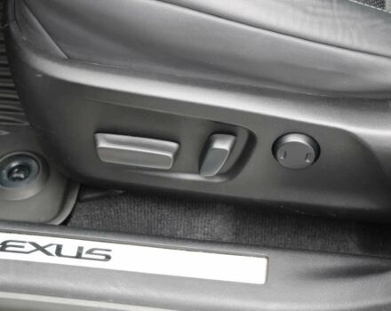 Белый Лексус РХ, объемом двигателя 3.5 л и пробегом 18 тыс. км за 42500 $, фото 10 на Automoto.ua