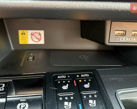 Білий Лексус РХ, об'ємом двигуна 3.46 л та пробігом 42 тис. км за 56000 $, фото 45 на Automoto.ua