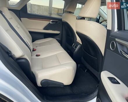 Белый Лексус РХ, объемом двигателя 3.5 л и пробегом 28 тыс. км за 56000 $, фото 29 на Automoto.ua