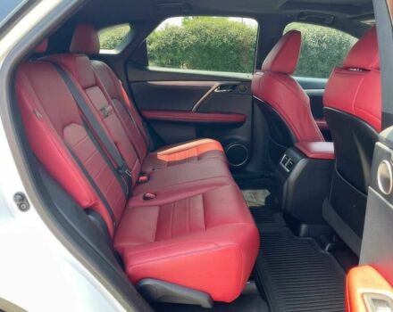 Белый Лексус РХ, объемом двигателя 3.5 л и пробегом 16 тыс. км за 18000 $, фото 9 на Automoto.ua