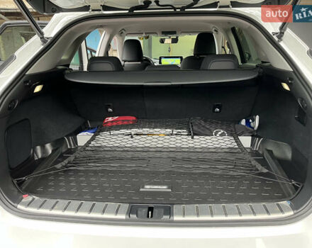 Белый Лексус РХ, объемом двигателя 2 л и пробегом 27 тыс. км за 55000 $, фото 13 на Automoto.ua