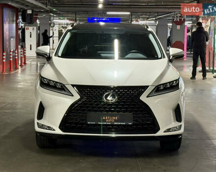 Белый Лексус РХ, объемом двигателя 3.46 л и пробегом 28 тыс. км за 53900 $, фото 3 на Automoto.ua