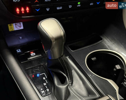 Белый Лексус РХ, объемом двигателя 3.46 л и пробегом 28 тыс. км за 53900 $, фото 31 на Automoto.ua