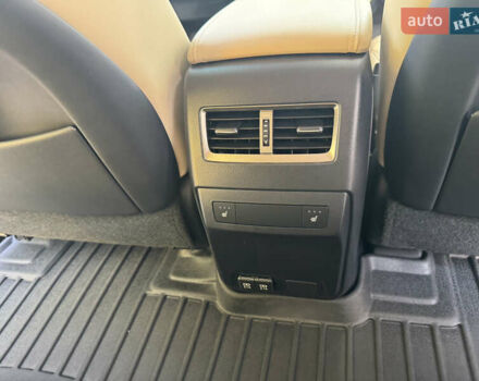 Белый Лексус РХ, объемом двигателя 3.46 л и пробегом 30 тыс. км за 58000 $, фото 14 на Automoto.ua